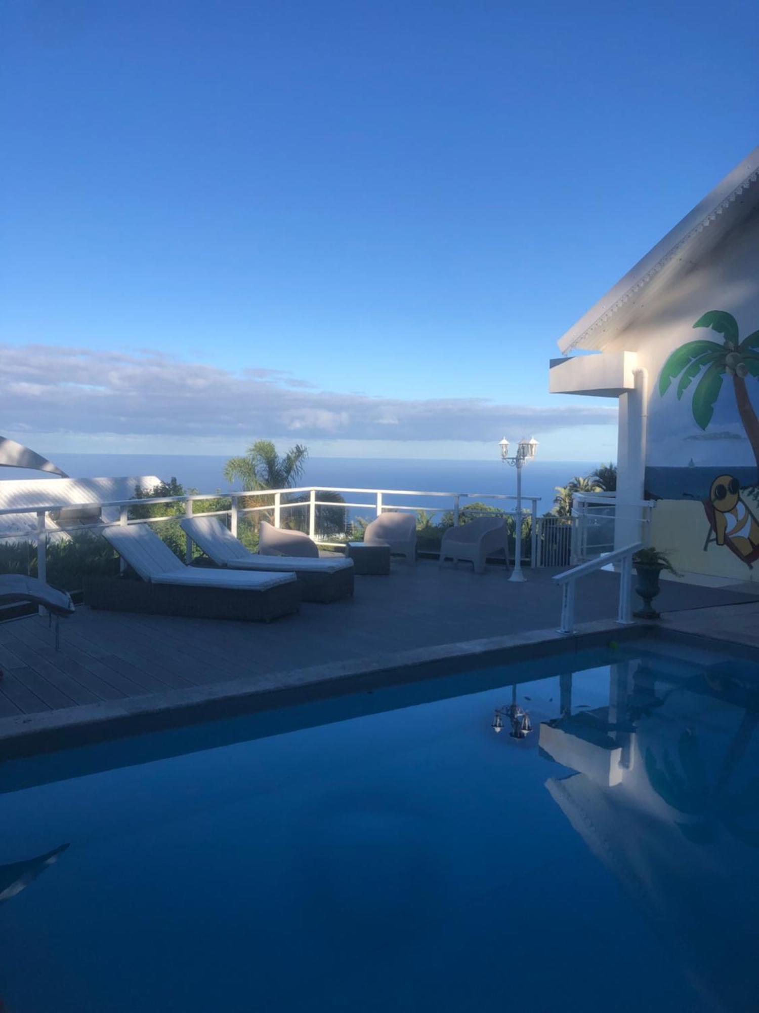 St Leu -Villa D'Artiste, Superbe Vue Mer, Piscine Chauffee Сен-Лу Екстериор снимка